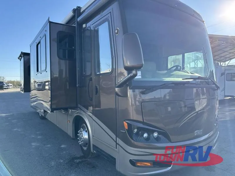 2014 Newmar Ventana LE Used    3436 - Photo 2