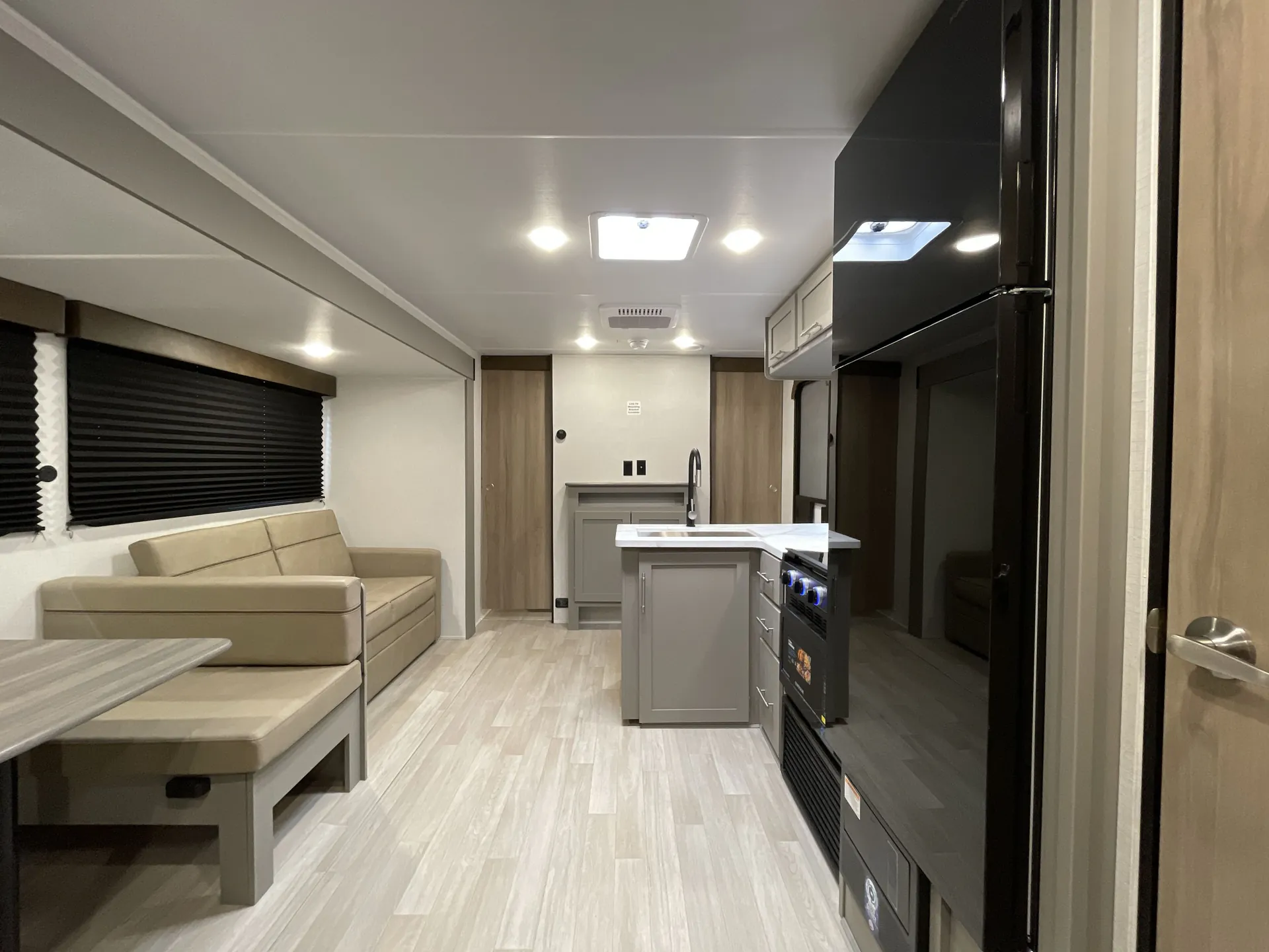 2026 Keystone Hideout Sport 261BHWE — living area main