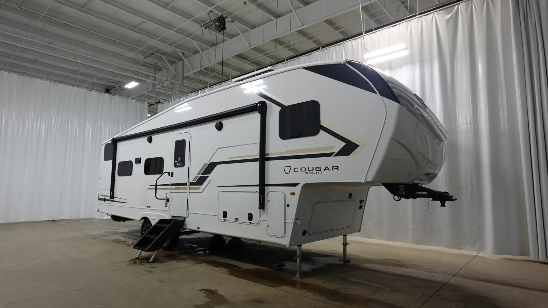 2026 Keystone RV Cougar Sport 2700BH - Photo 2
