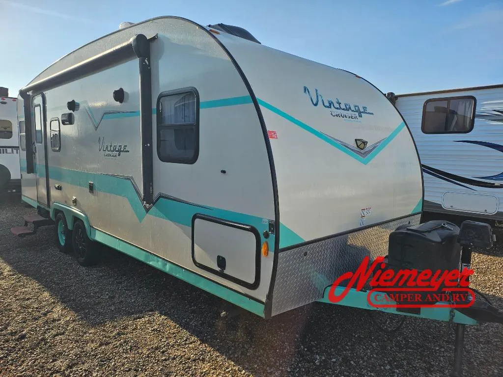 2019 Gulf Stream RV Vintage Cruiser 23RSS - Photo 3