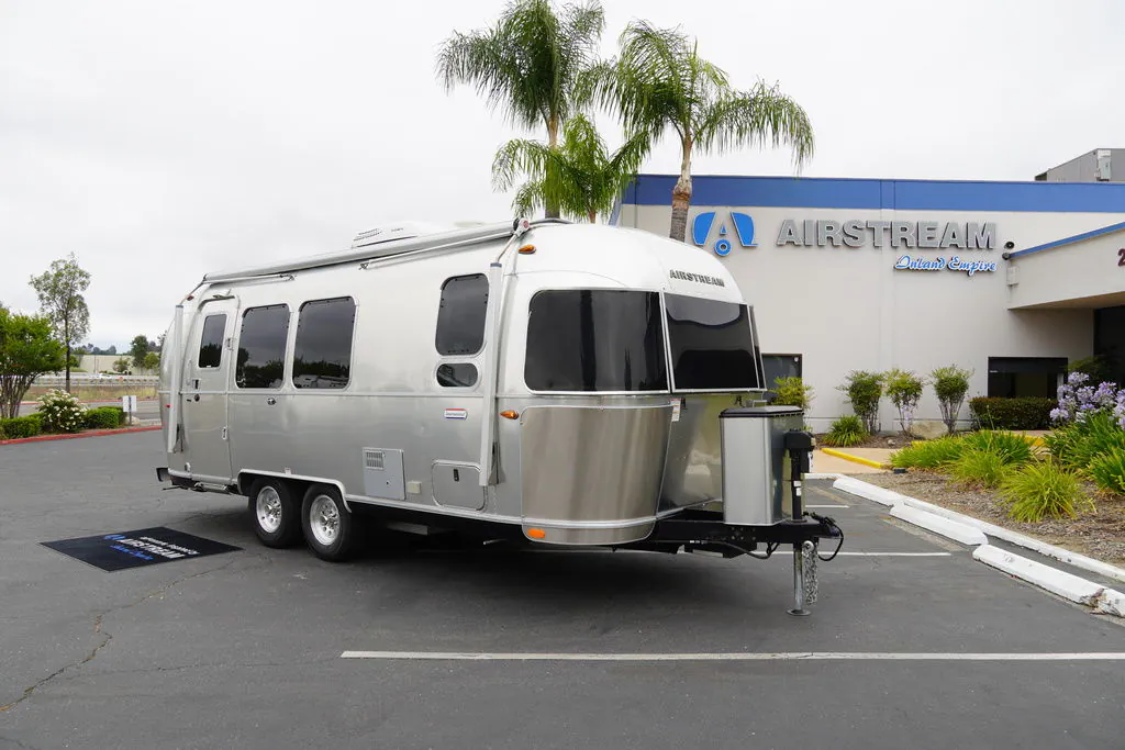 2020 Airstream Flying Cloud 30FB Bunk - Photo 4