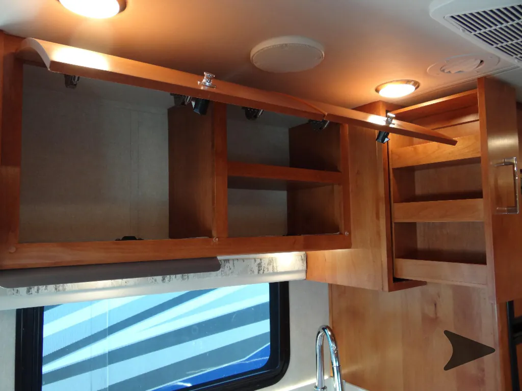 2019 Tiffin Wayfarer 24 FW, Photos photo 35