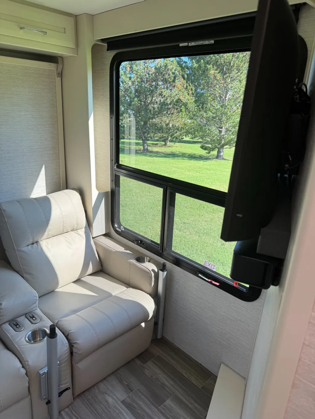 2024 Tiffin Wayfarer 25 RLW, Photos photo 44