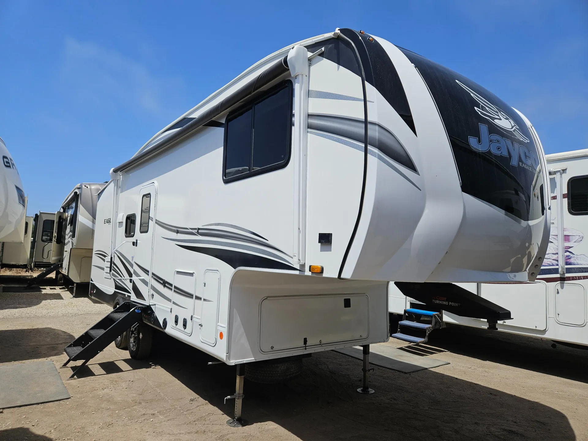 2022 Jayco Eagle HT 24RE - Photo 2