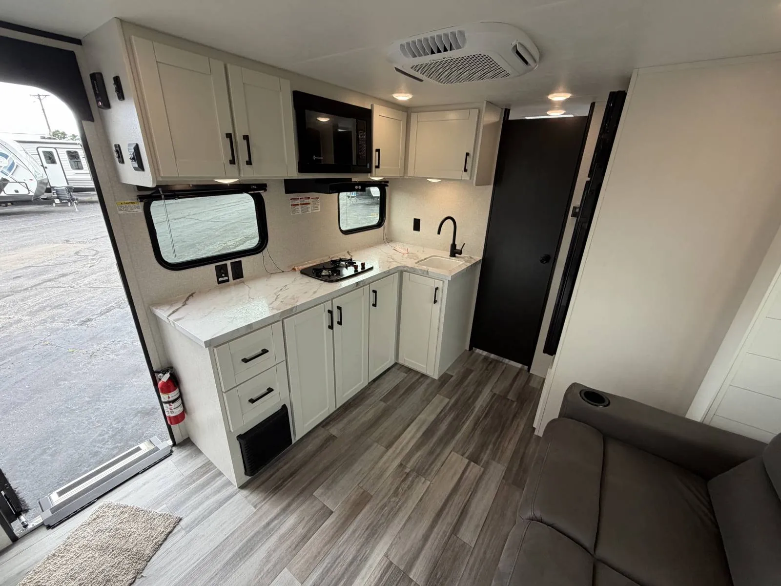 2026 Jayco Jay Flight SLX 160LK - Photo 4