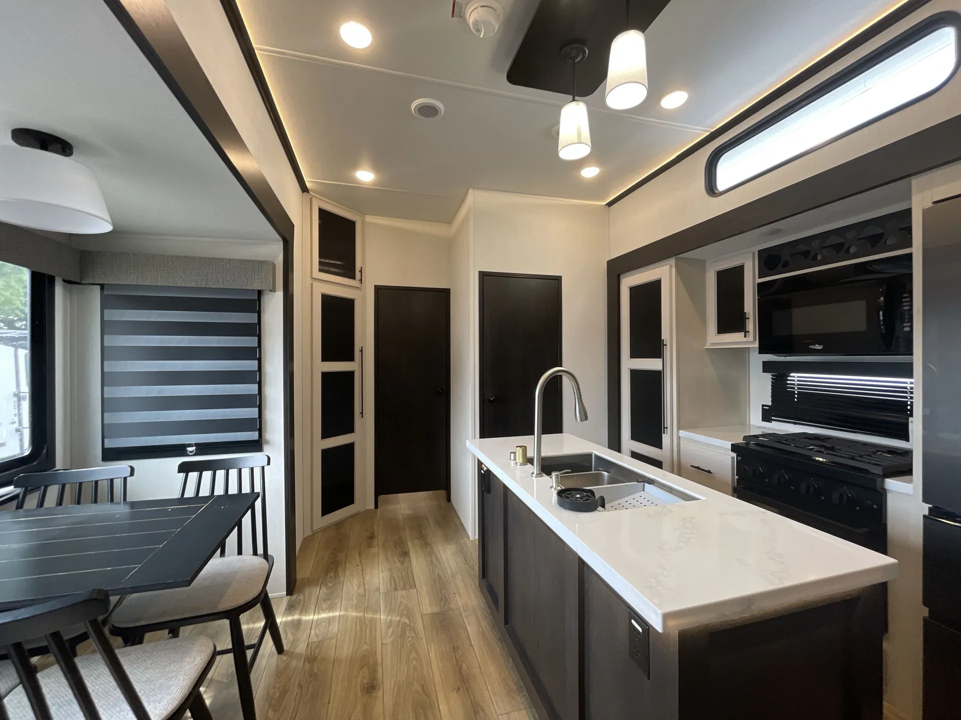 2025 Forest River Sabre 37FLH — campside