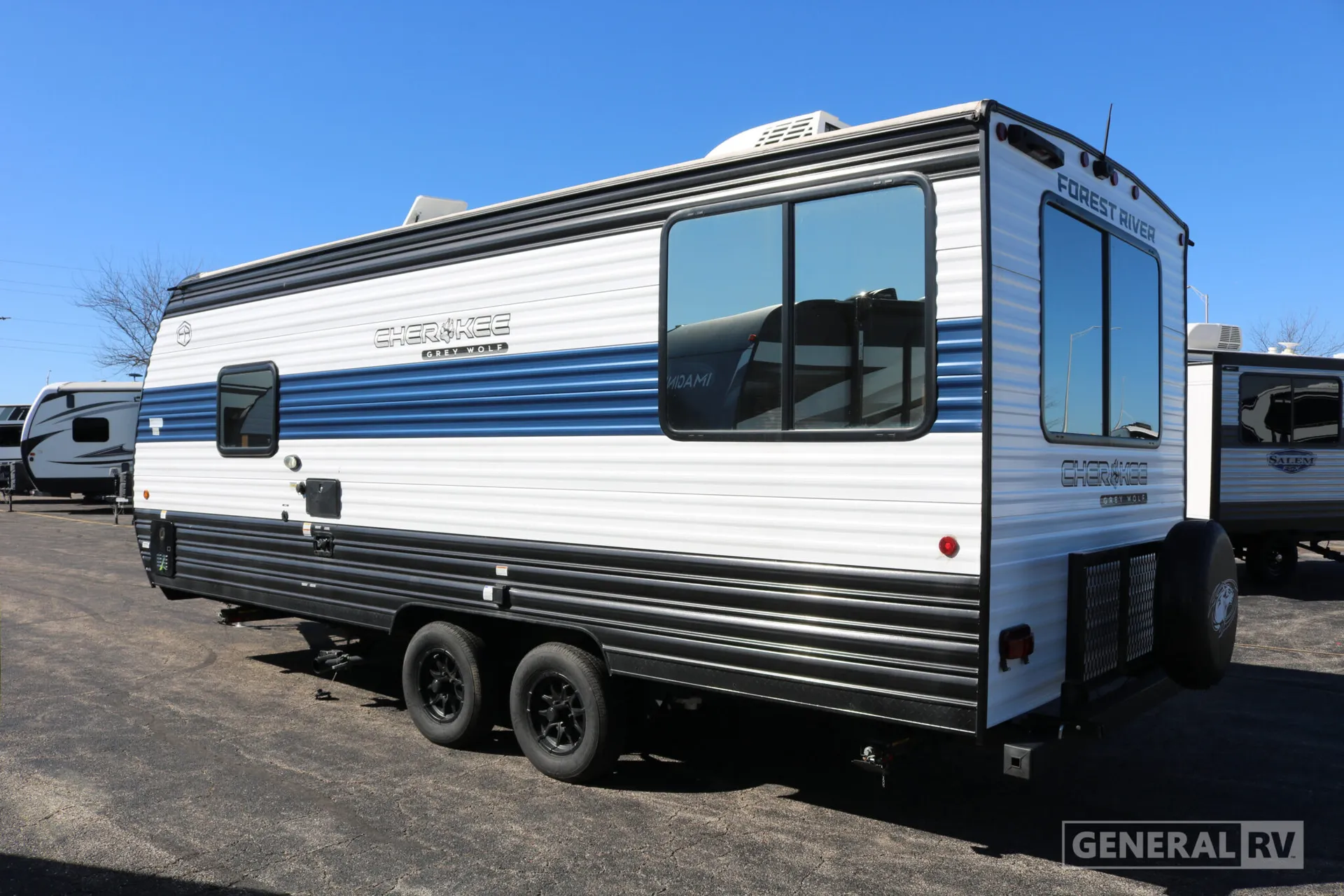 2025 Forest River Cherokee Grey Wolf 20RDSE - Photo 4