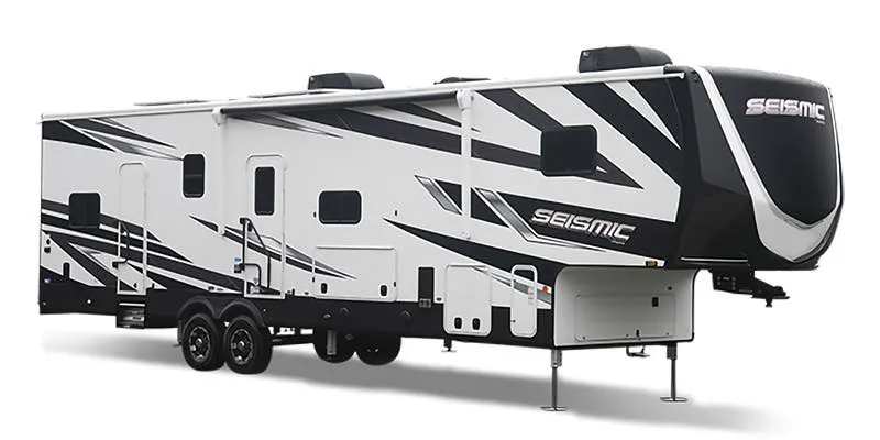 Jayco Seismic 403 exterior