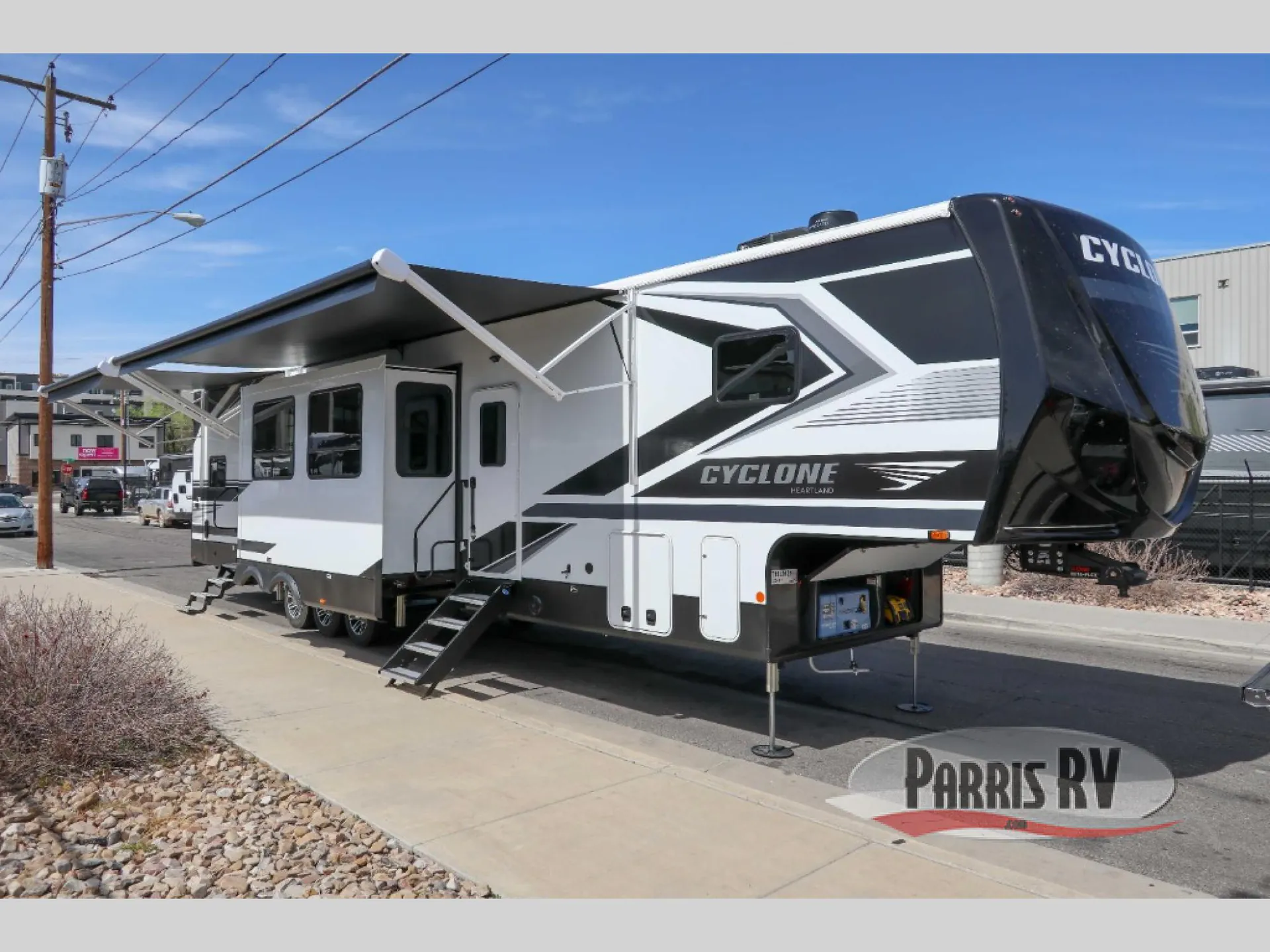 2026 Heartland Cyclone 3914 - Photo 2