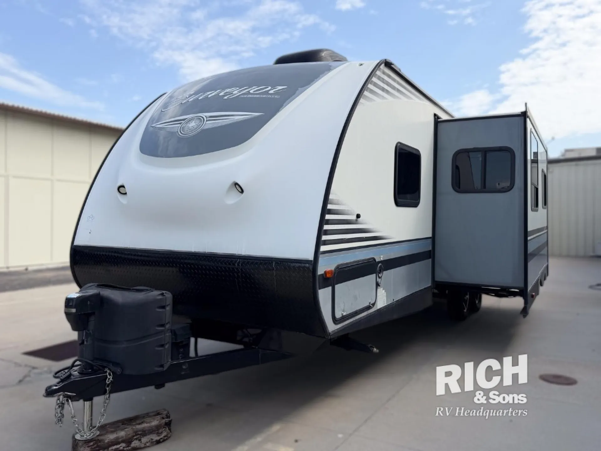 2017 Forest River Surveyor 287BHSS - Photo 3