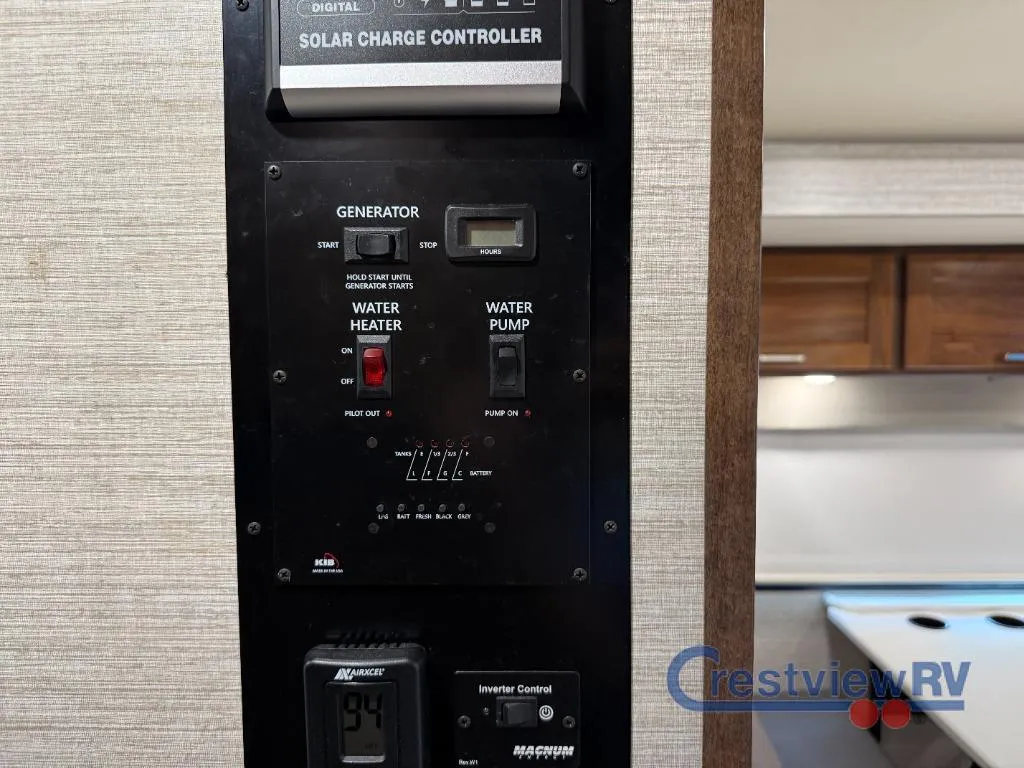 2020 Winnebago Sunstar 35U - Photo 4