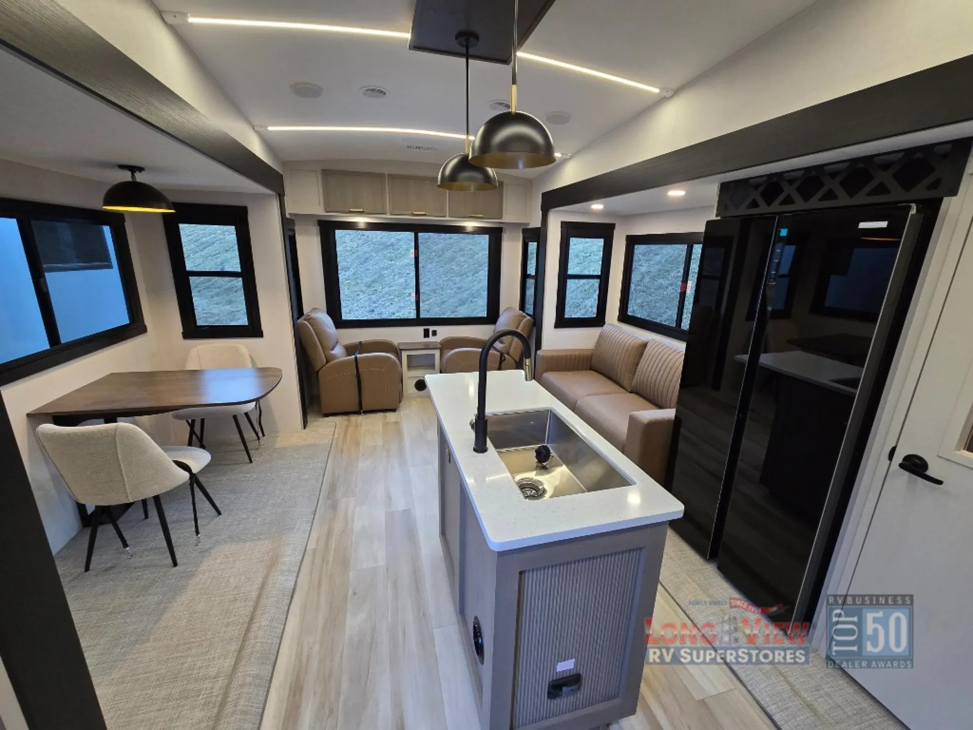 2026 Forest River Wildwood Heritage Glen 286RL — Photo 6