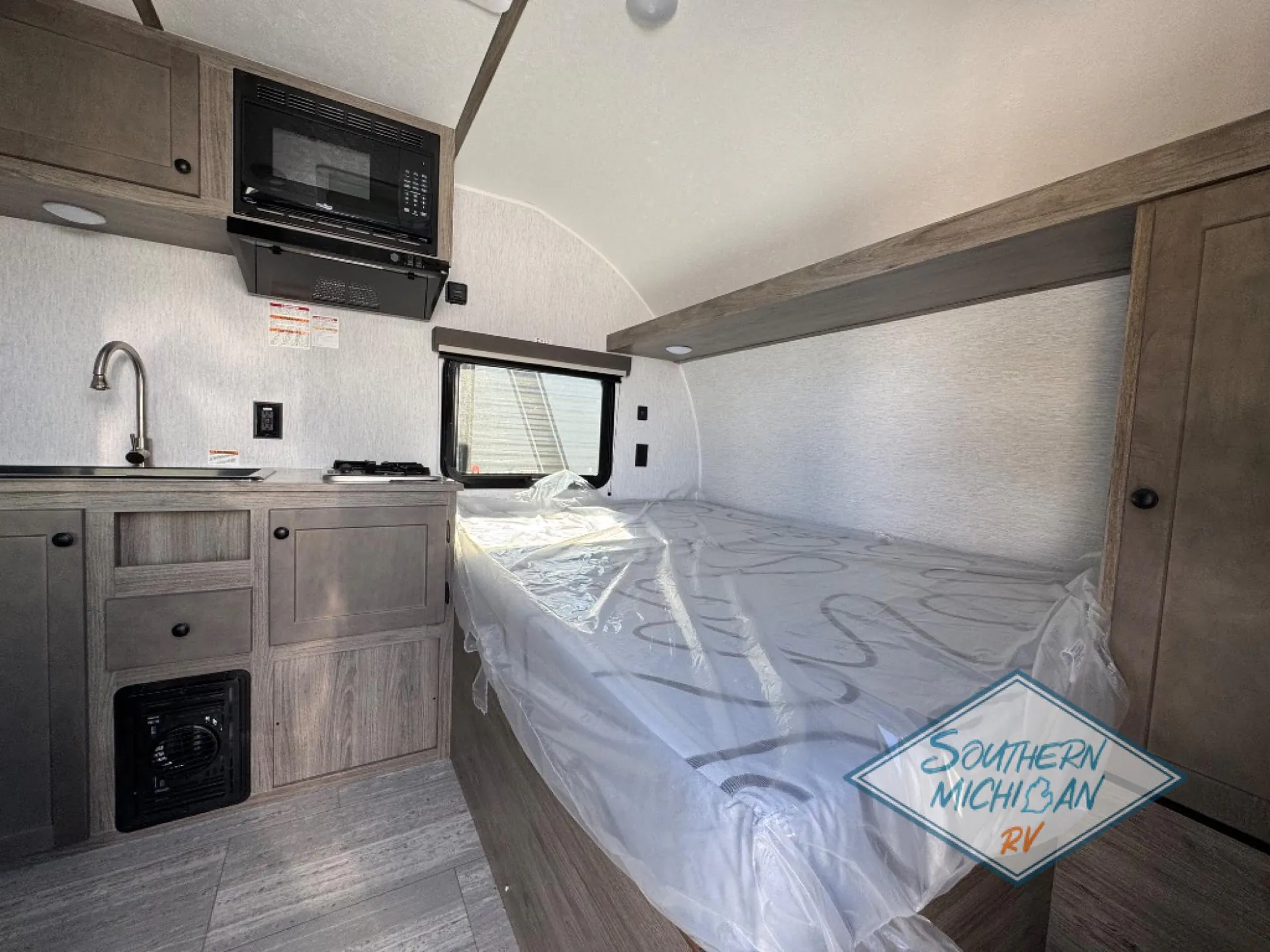 2025 Sunset Park RV Sun Lite LTD 13BH - Photo 3