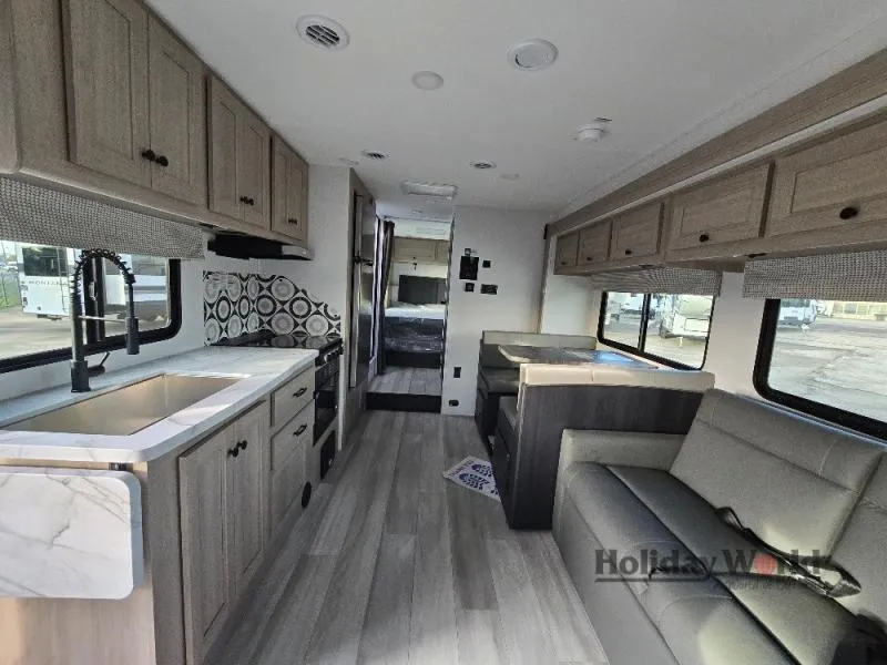 2025 Forest River Sunseeker LE 2550DSLE - Photo 4