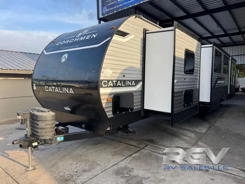2025 Coachmen Catalina Legacy Edition 343BHTS - Photo 4