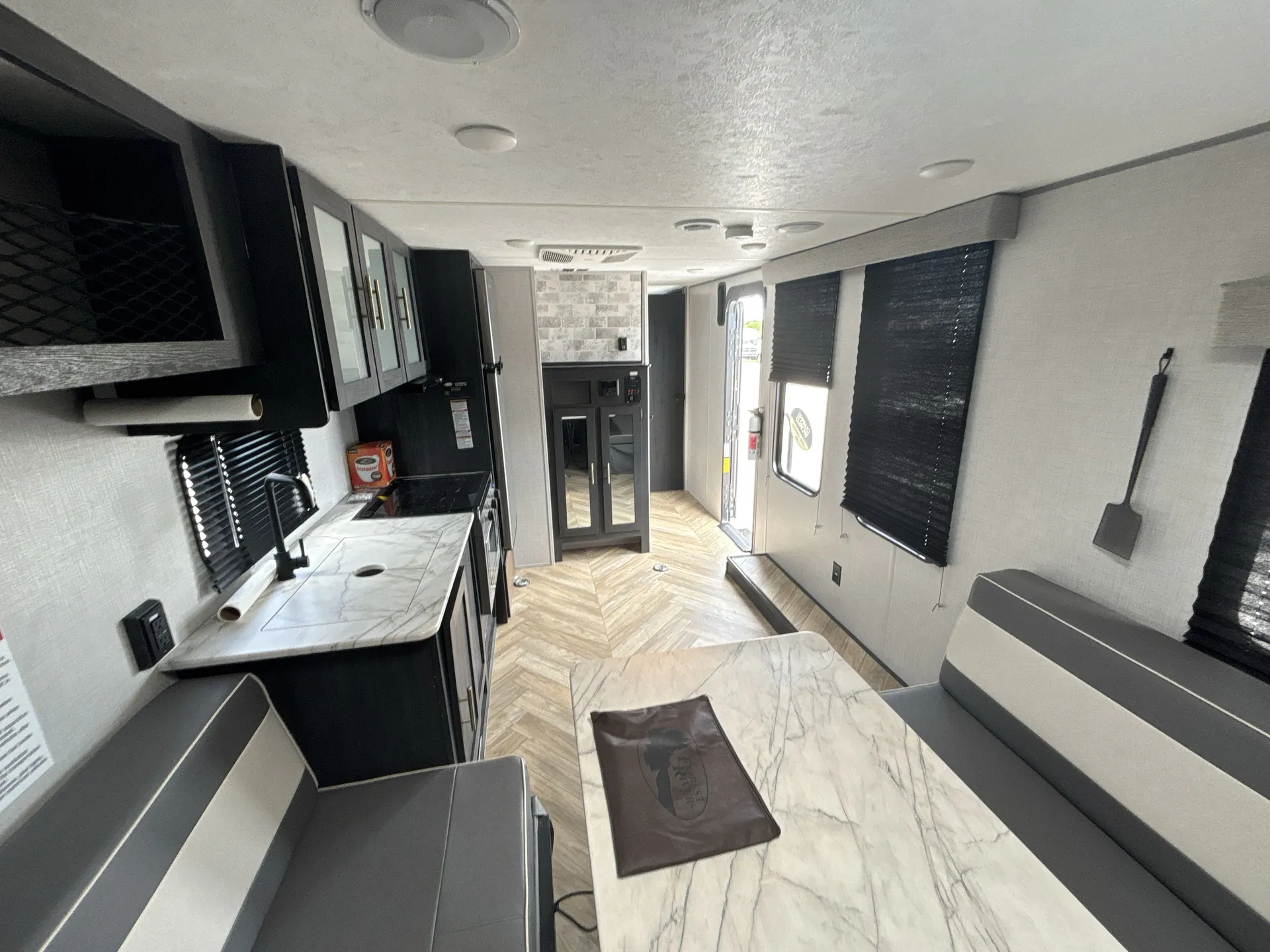 2022 Forest River Ozark 2500TH — living area main