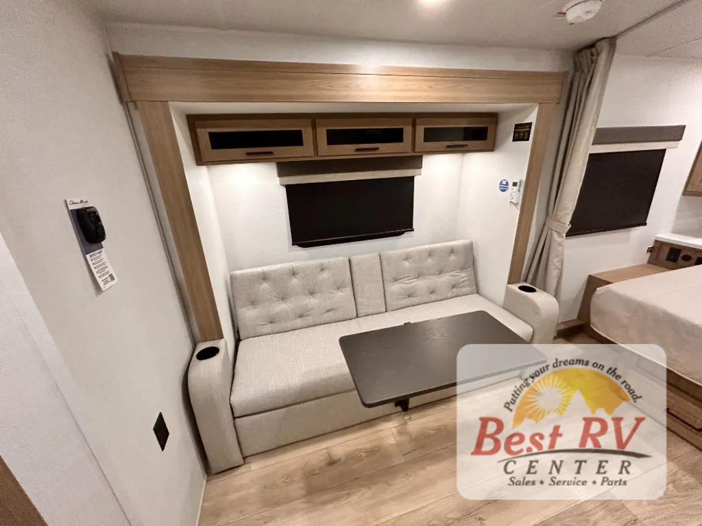 2027 Forest River Rockwood Mini Lite 2109S, Photos photo 8