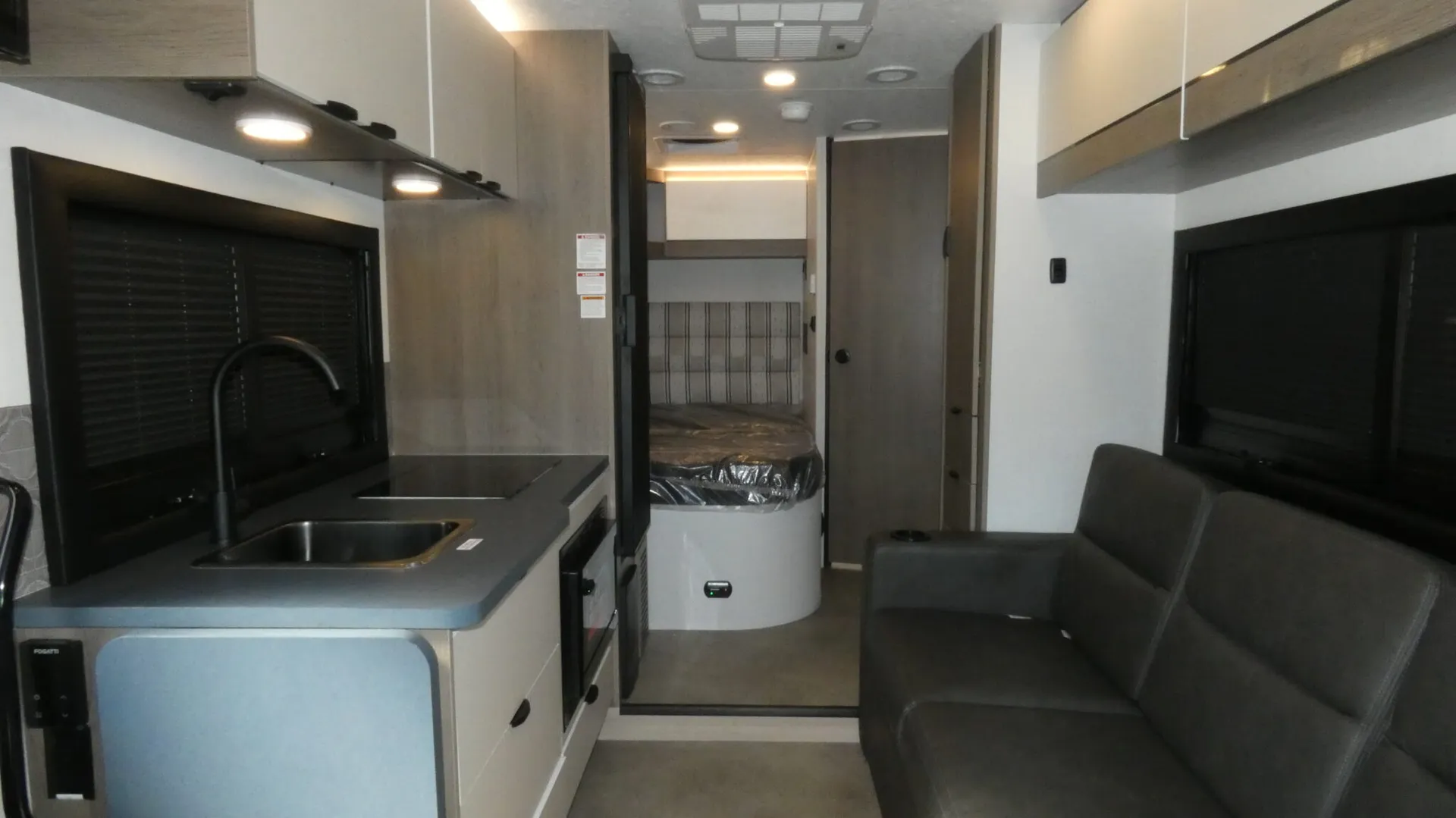 2026 Coachmen Cross Trail EV 24FL - Photo 3