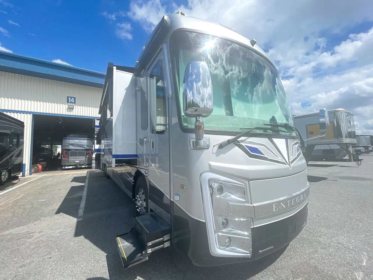 2026 Entegra Coach Anthem 44D - Photo 2