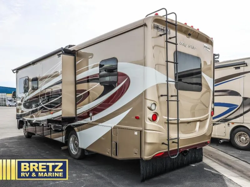 2017 Newmar Bay Star 3113 - Photo 4