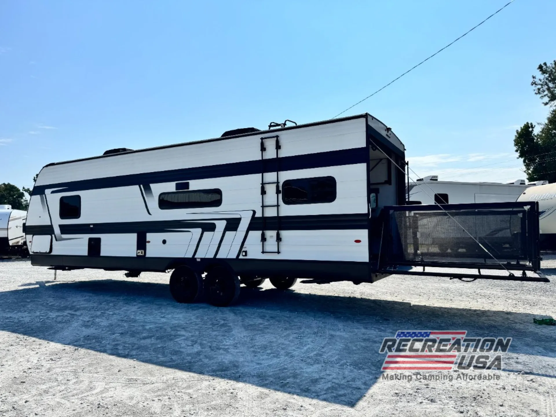 2024 Grand Design Momentum MAV 27MAV - Photo 3