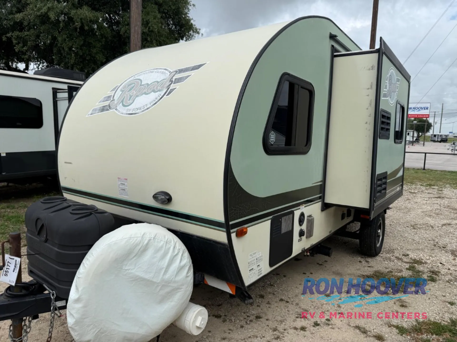 2015 Forest River R-Pod 182G - Photo 4