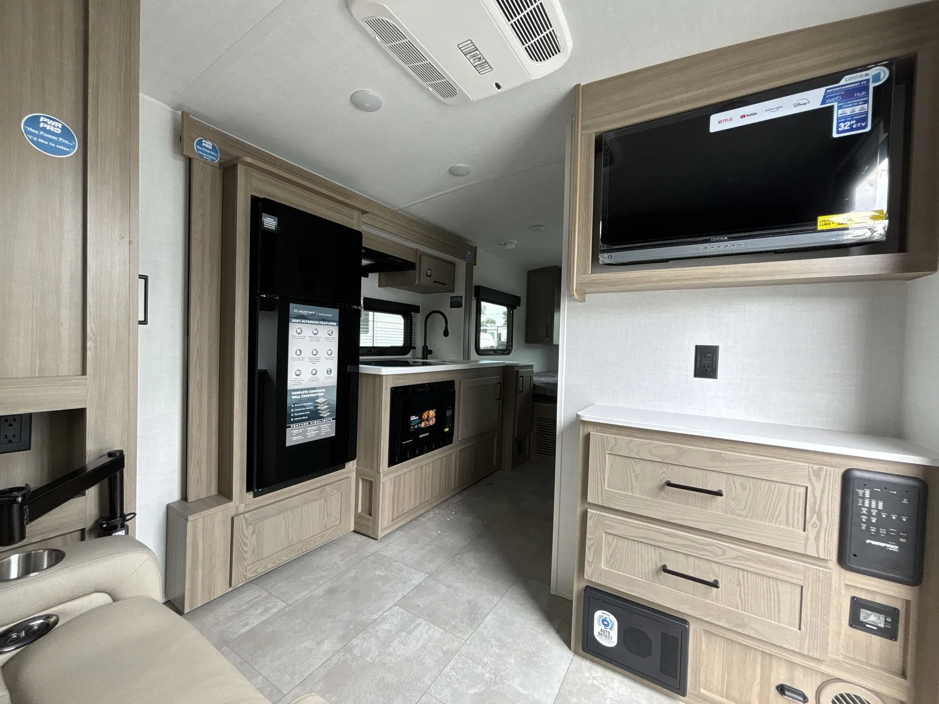 2027 Forest River Flagstaff E-Pro E191RLS — living area main