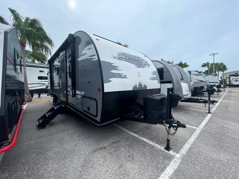 2023 Venture RV Sonic SN220VRB - Photo 2