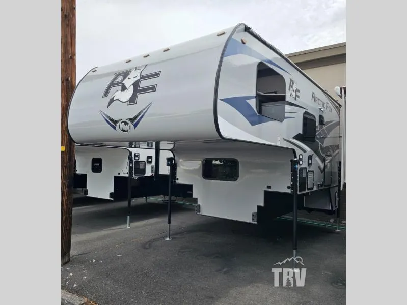 2023 Northwood Arctic Fox Camper 990 - Photo 2