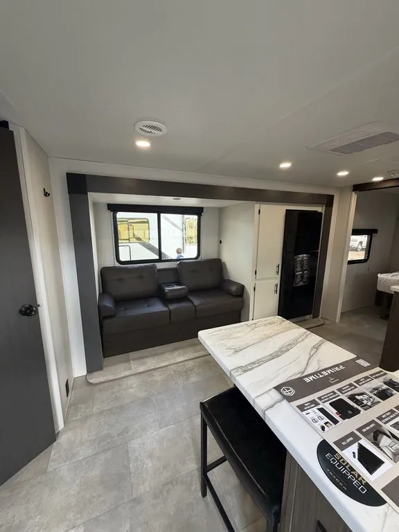 2027 Forest River Tracer 255DS, Photos photo 16