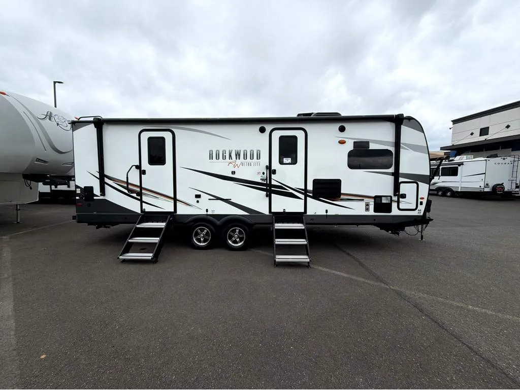 2021 Forest River Rockwood Ultra Lite 2906BS - Photo 2