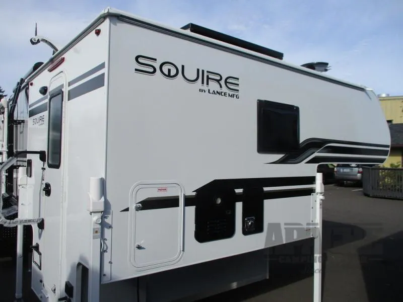 2026 Lance Lance Truck Campers New    610 Squire - Photo 3