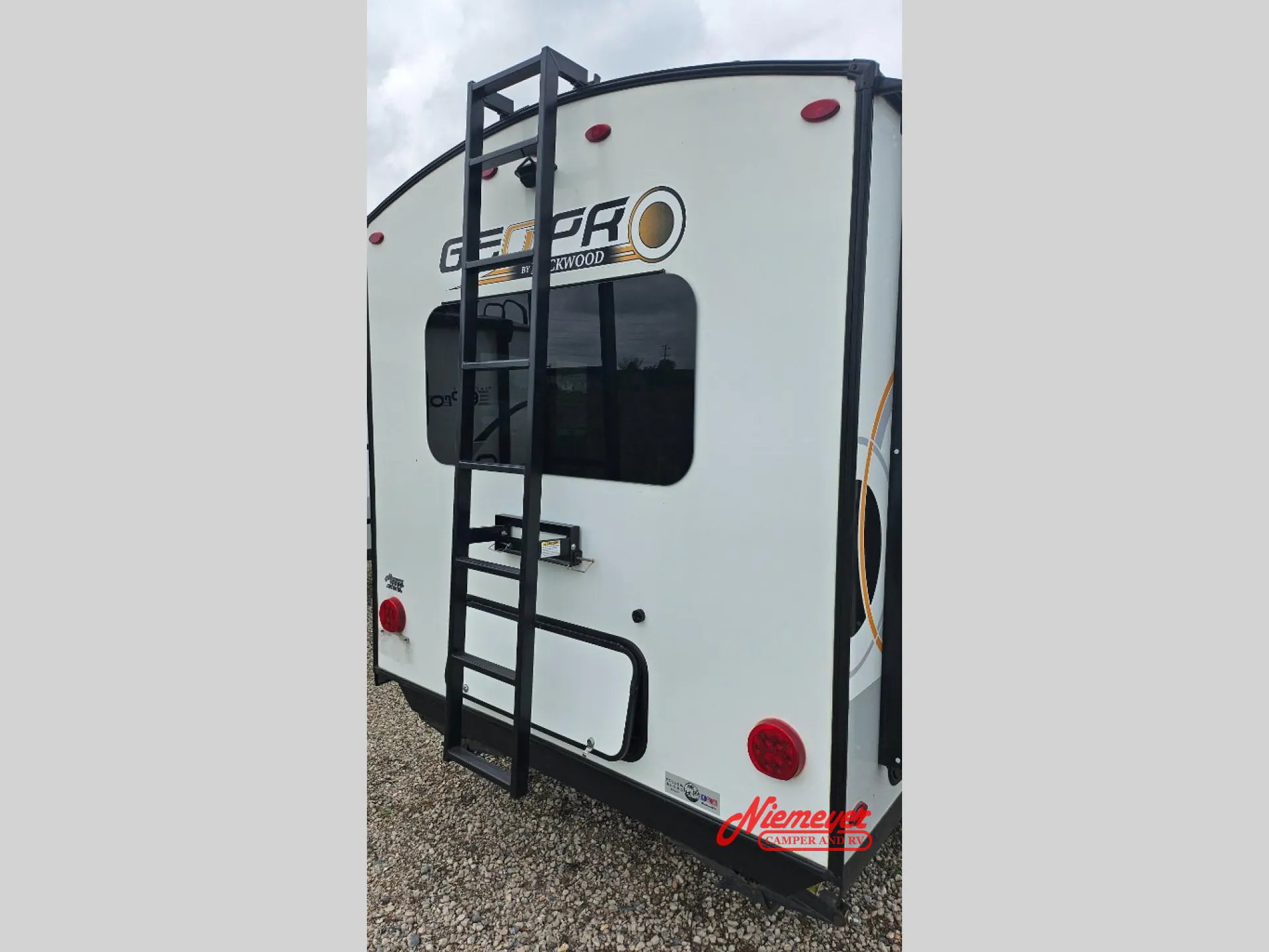 2022 Forest River Rockwood Geo Pro 15TB - Photo 4