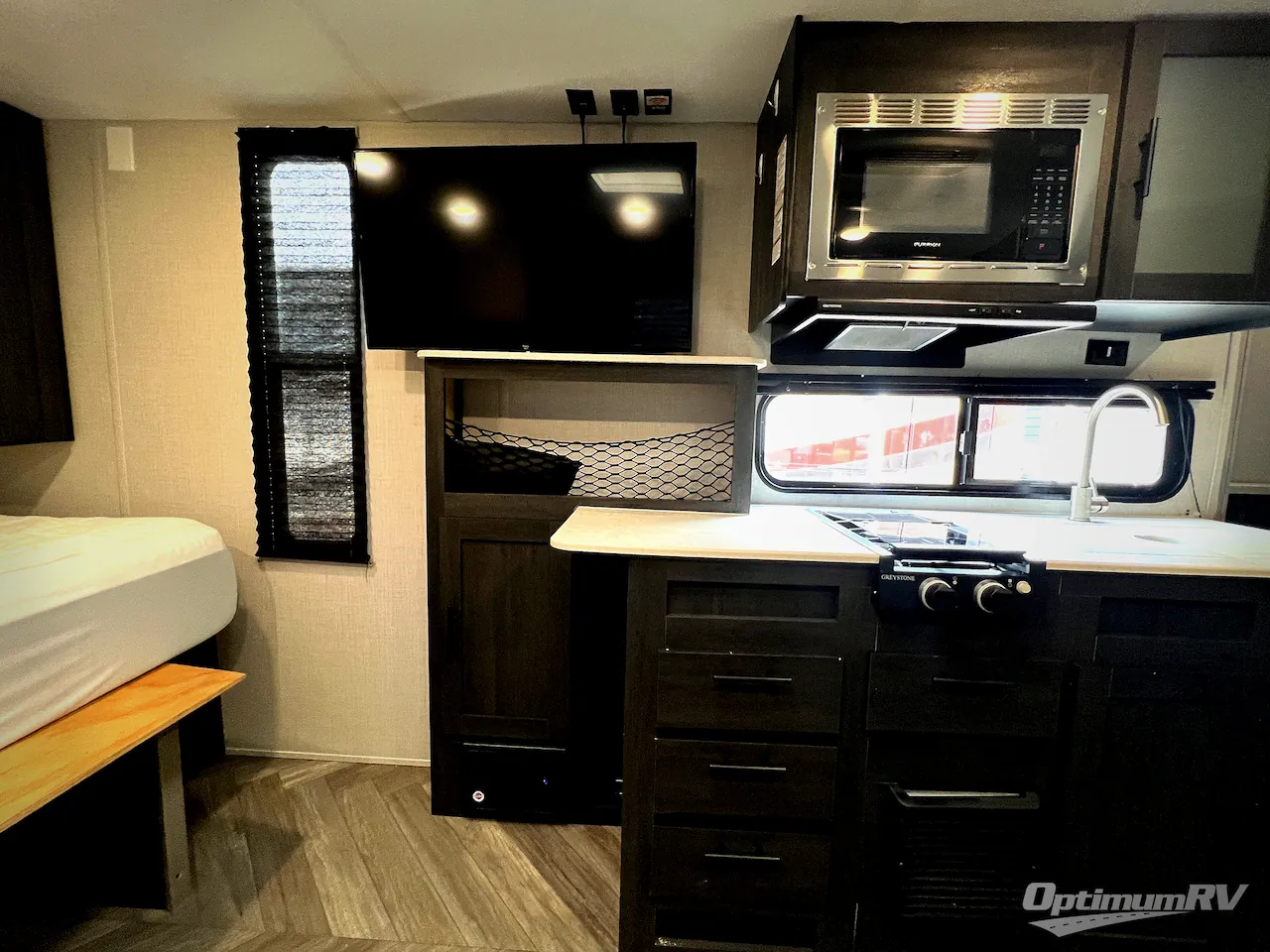 2021 Forest River Ozark 1800QS — Photo 6