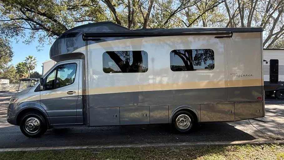 2020 Tiffin Wayfarer 25 RW, Photos photo 4