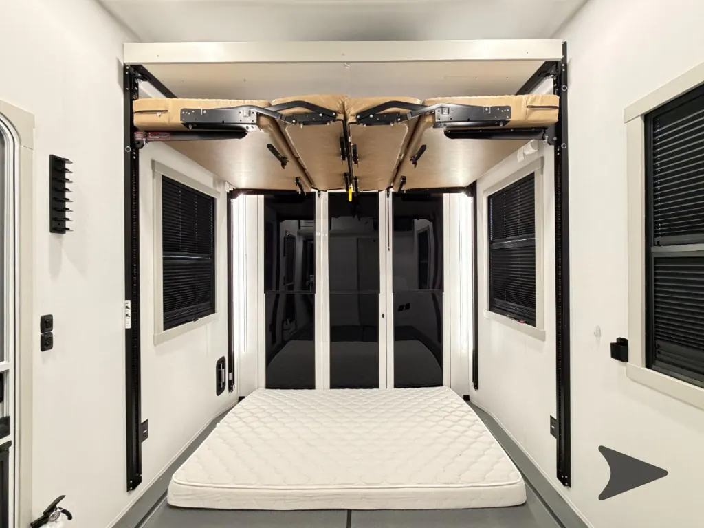 2025 Brinkley Model G 3970, Photos photo 76