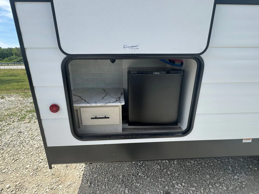 2026 Shasta RVs i-5 Edition 526RBS, Photos photo 19