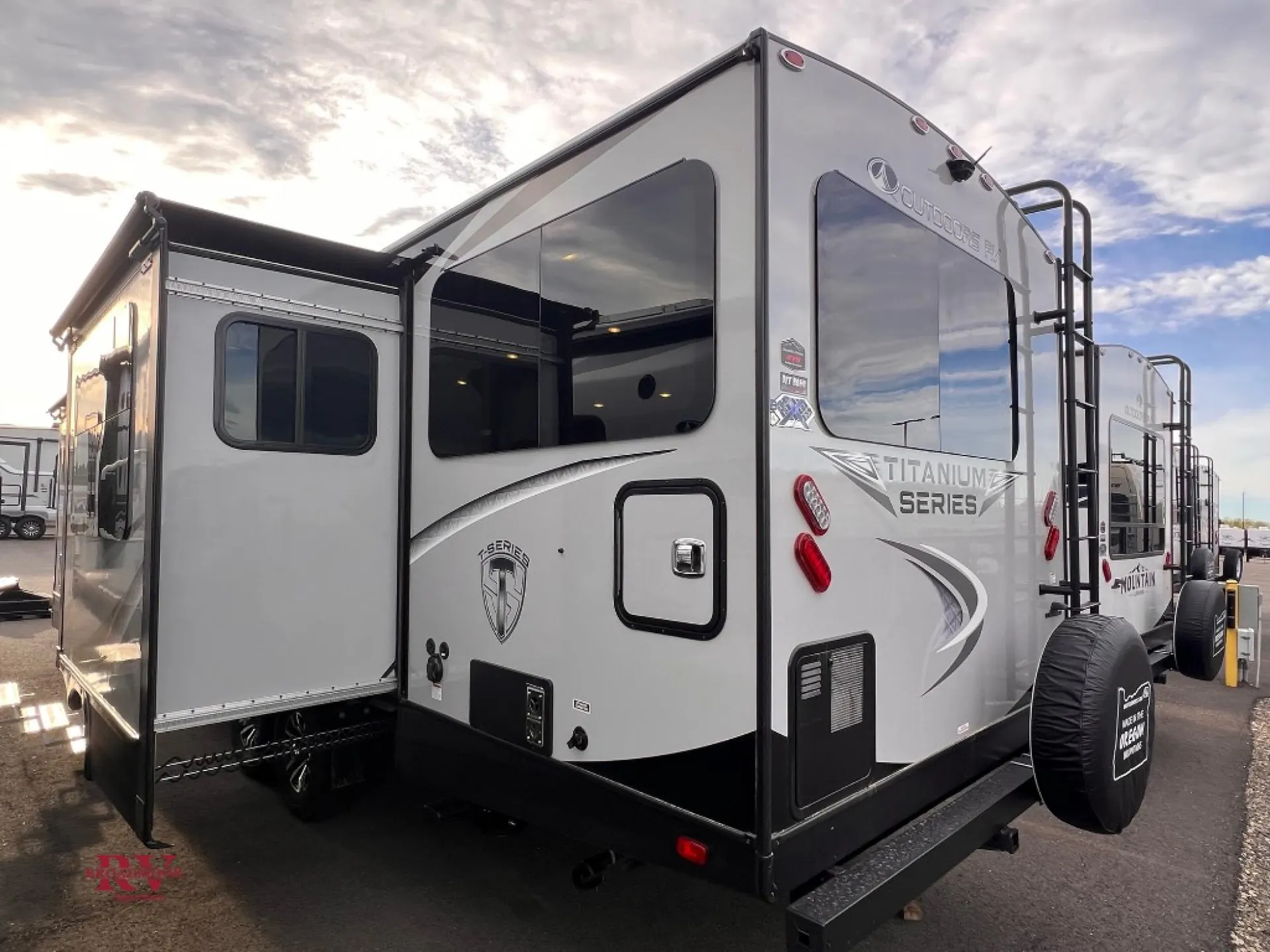 2026 Outdoors RV Black Stone Titanium Series 280KVS - Photo 4