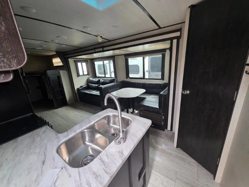 2021 Coachmen Northern Spirit 2963BH - Photo 3