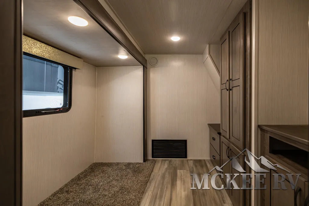 2022 Forest River Cedar Creek 377BH, Photos photo 14