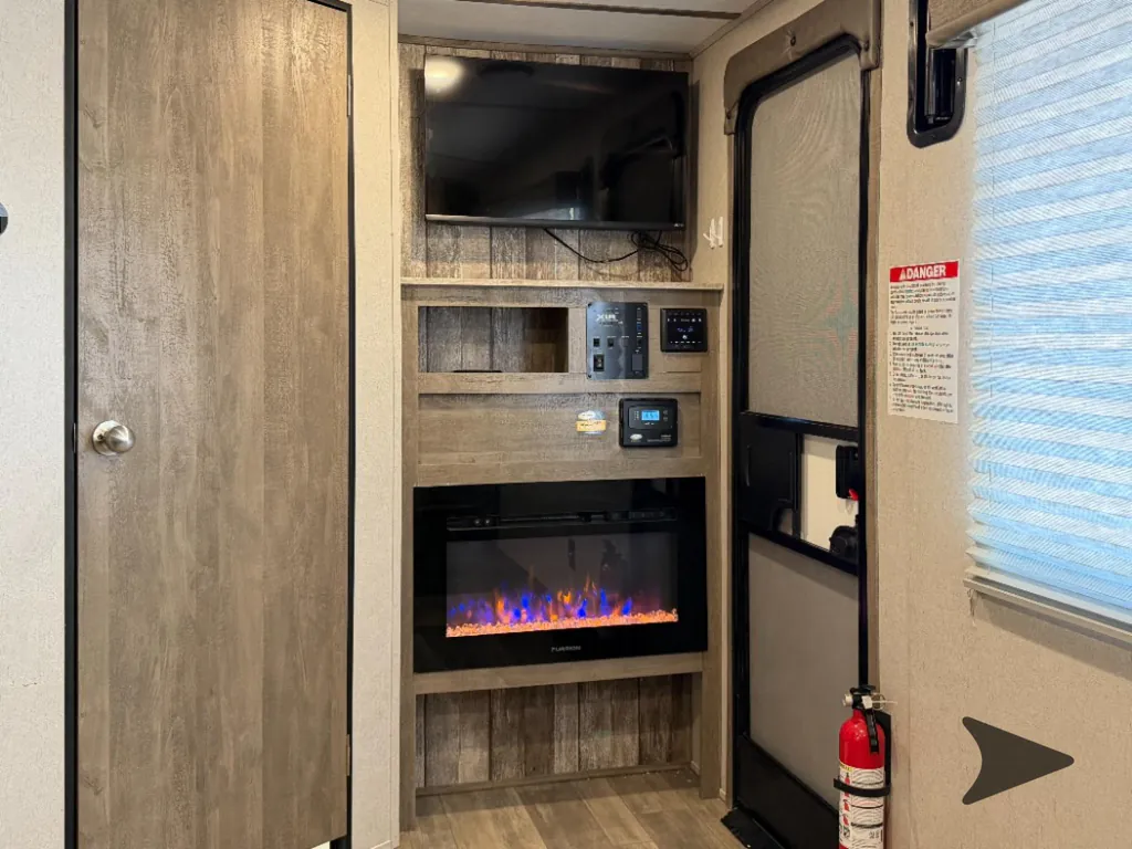 2022 Forest River XLR Micro Boost 25LRLE, Photos photo 39