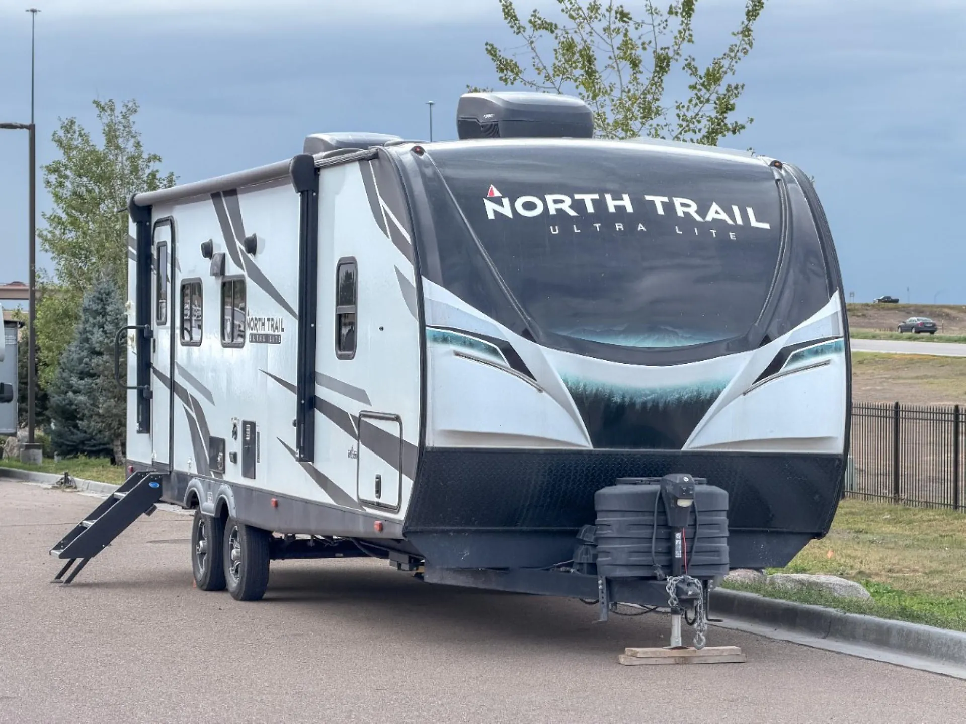 2023 Heartland North Trail 26RLX - Photo 2
