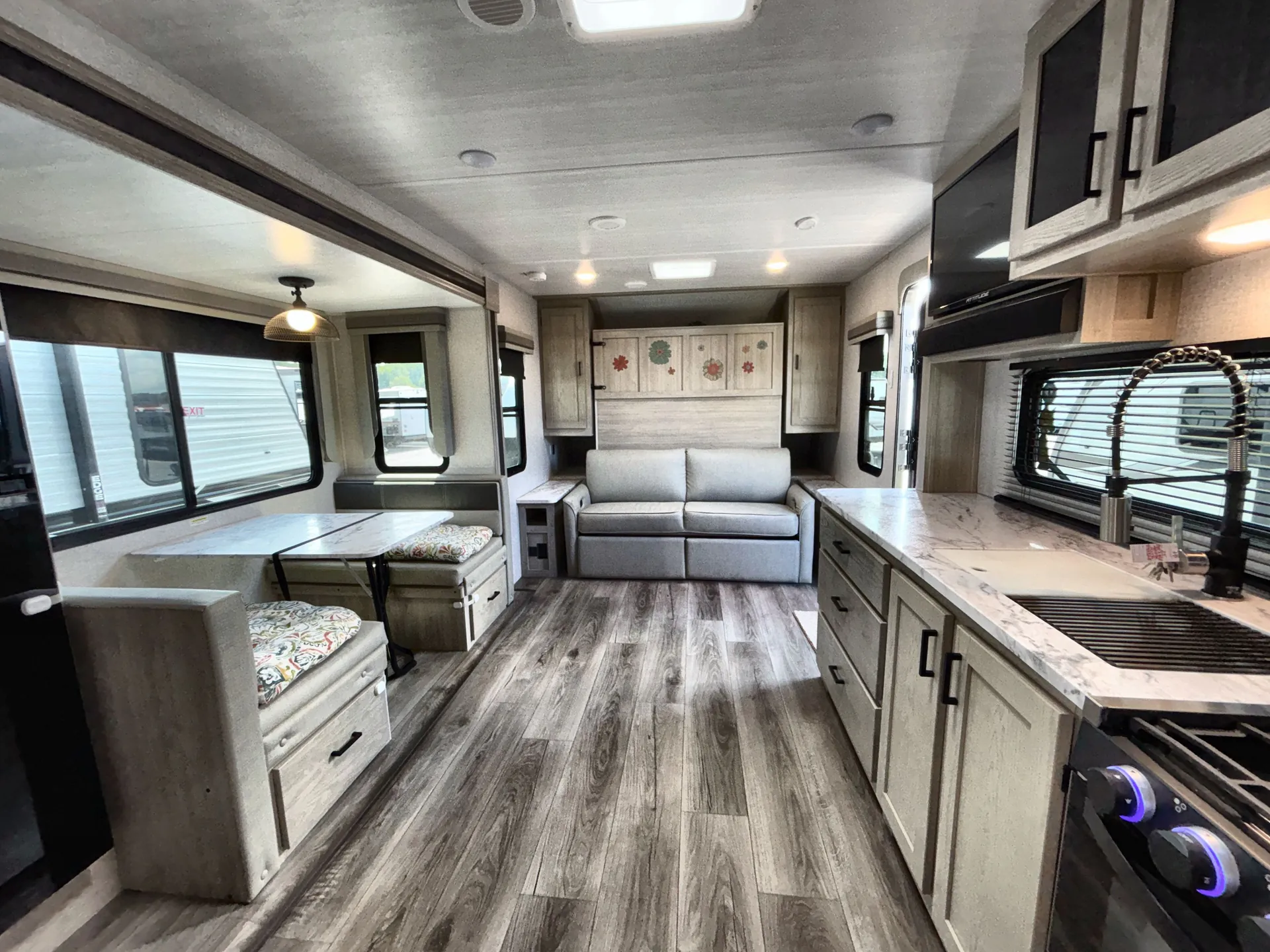 2023 East to West Alta 2210MBH — living area main