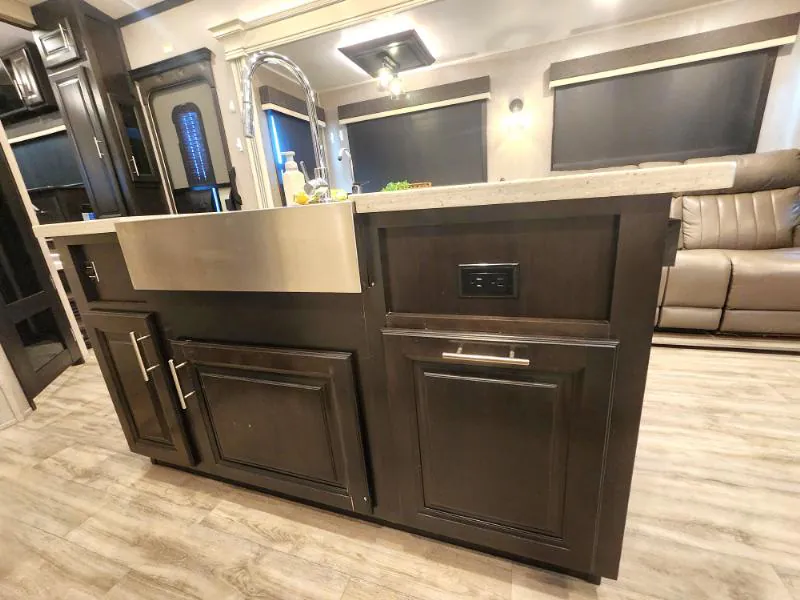 2021 Jayco Pinnacle 36FBTS, Photos photo 28