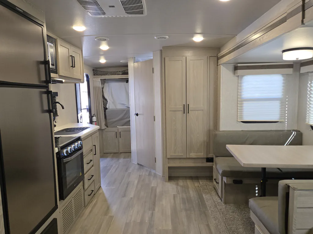 2022 Forest River Rockwood Roo 235S, Photos photo 16