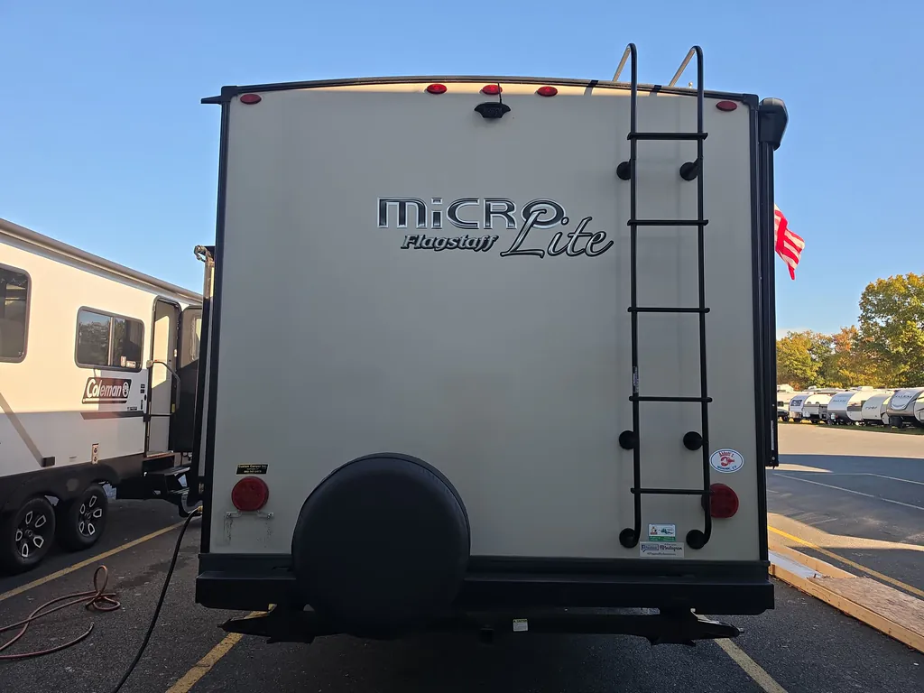 2021 Forest River Flagstaff Micro Lite 25BRDS, Photos photo 7