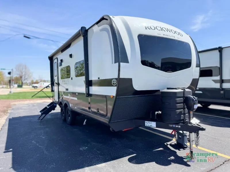 2026 Forest River Rockwood Mini Lite 2109S - Photo 2