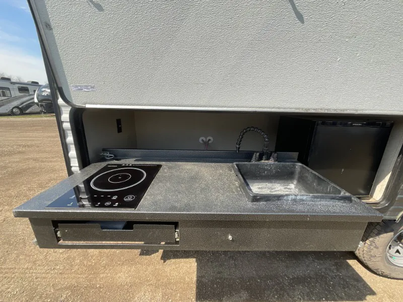 2019 Palomino Puma XLE Lite 22RBC, Photos photo 17