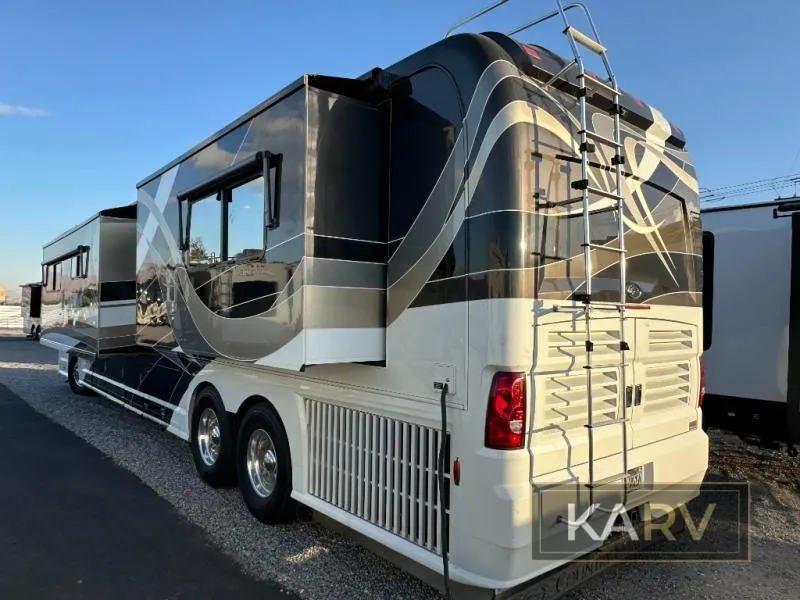 2007 Country Coach Intrigue 530 Used    45 Jubilee Opt B - Photo 3