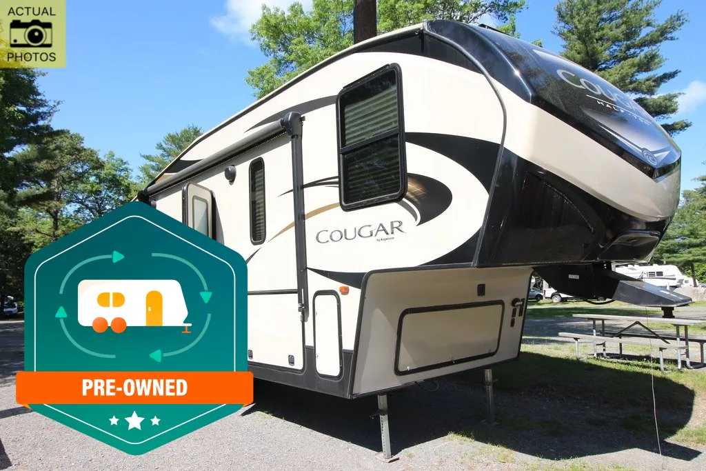 2019 Keystone Cougar Half-Ton 25RES - Photo 2